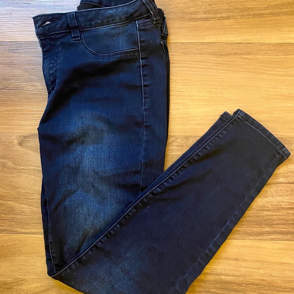 Refuge Skinny Jeans